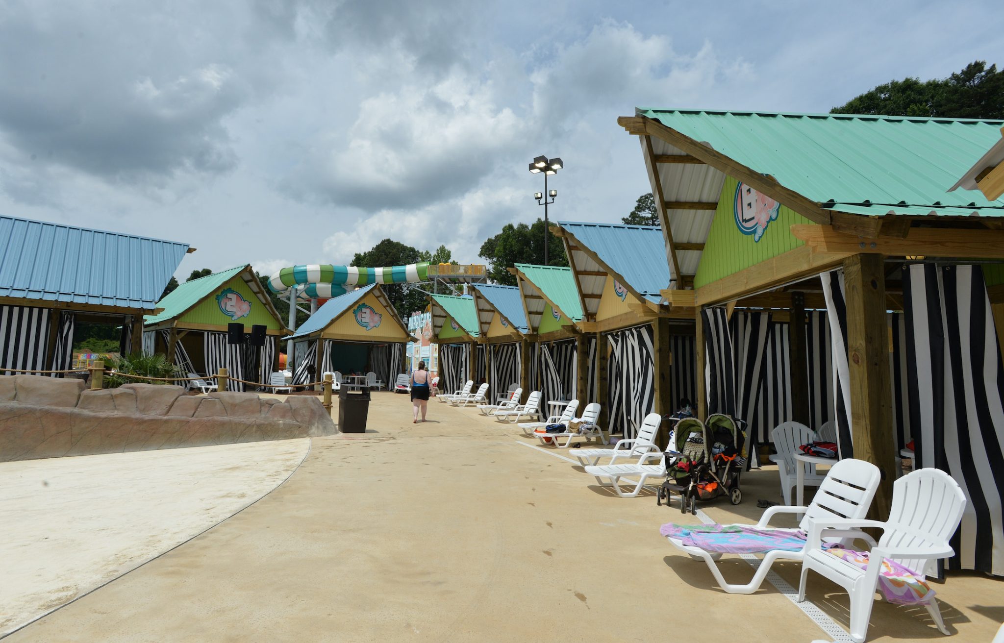 How Much is a Cabana Rental at Six Flags? Six Flags Ticket Prices